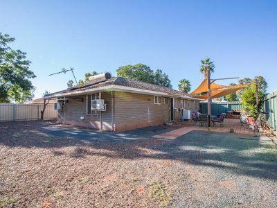 5 Delamere Place, South Hedland