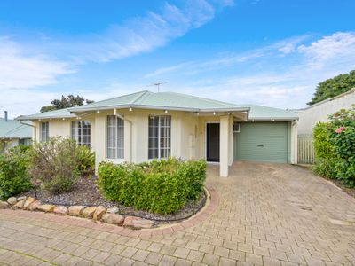 2/18 Drabble road, Scarborough