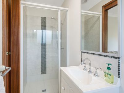 8A Noorooma Crescent, Narooma
