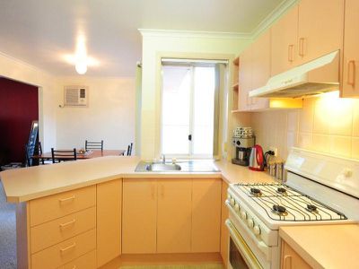 3 / 13 KYLE COURT, Wodonga