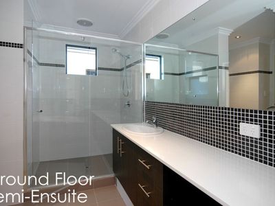 23 Heirisson Way, North Coogee
