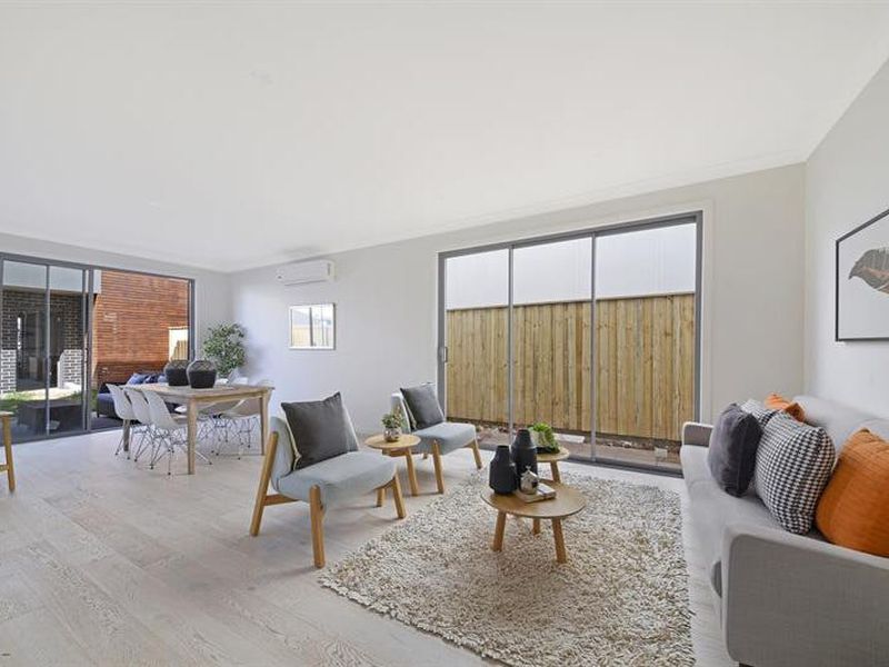 30 Coldstream Lane, Gledswood Hills