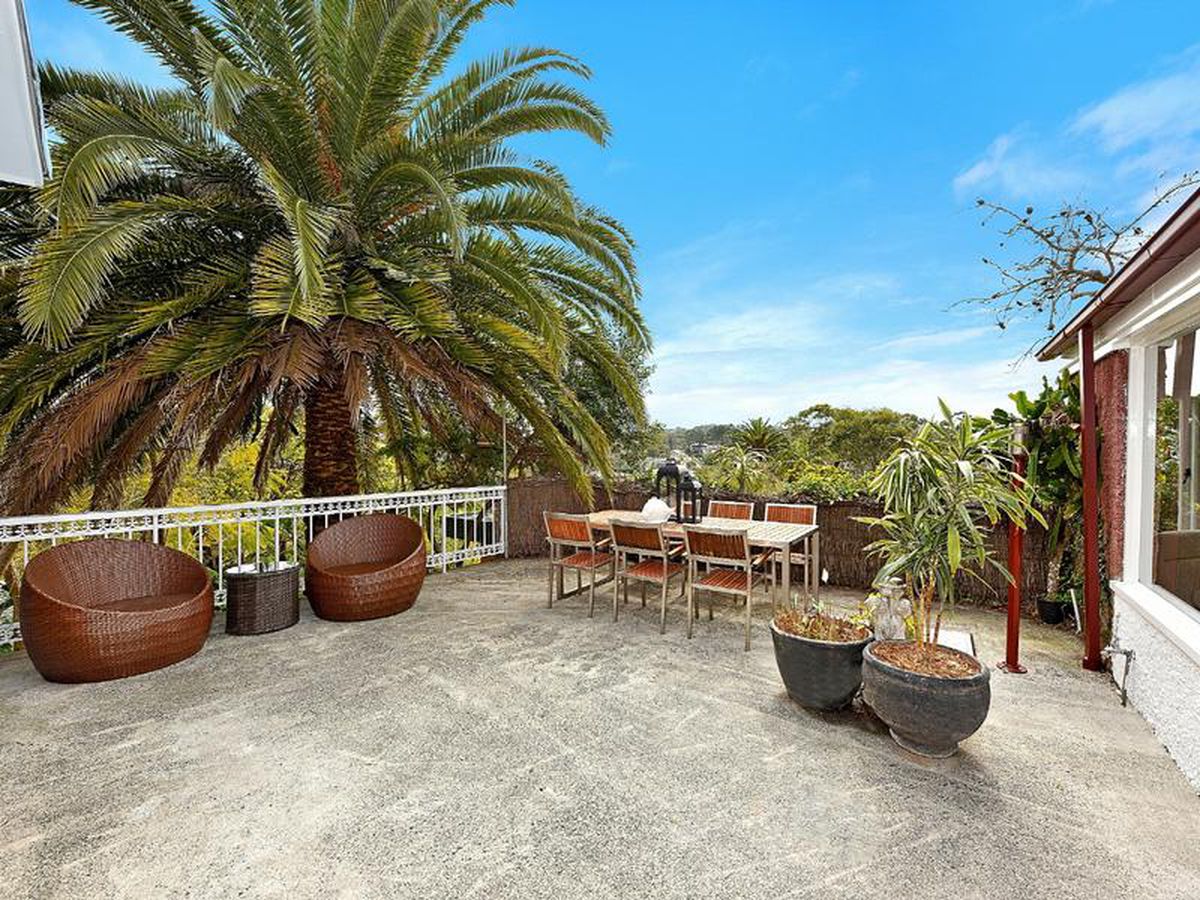6 Callicoma Road , Seaforth