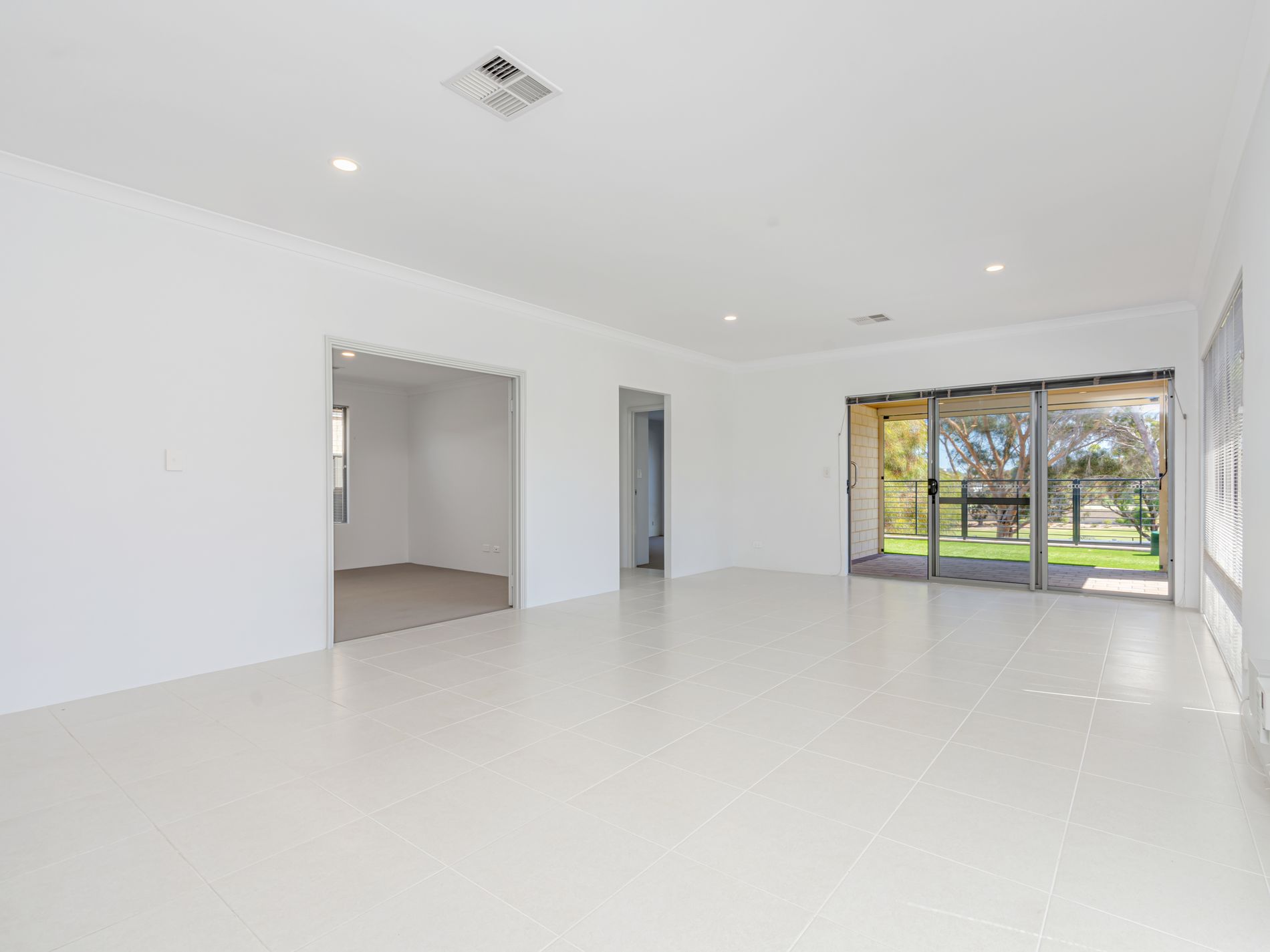 16 Bunker Crescent, Yanchep