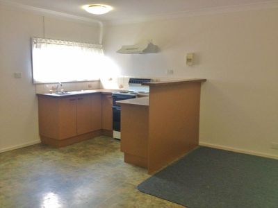 4 / 79 Clyde Street, Mollymook