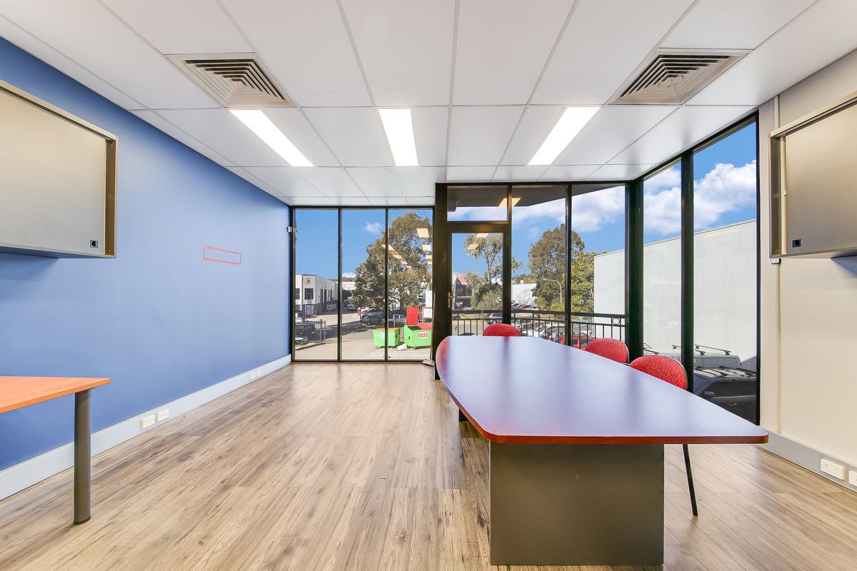 1 / 7 Samantha Place, Smeaton Grange