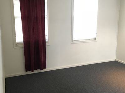 23 Wybalena Avenue, Koonawarra