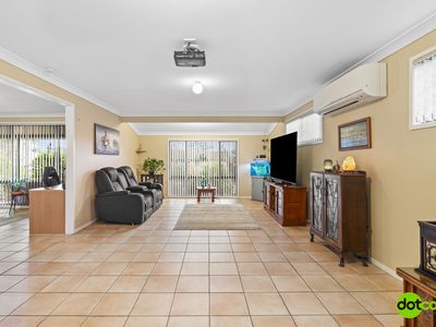 86 Pinehurst Way, Blue Haven