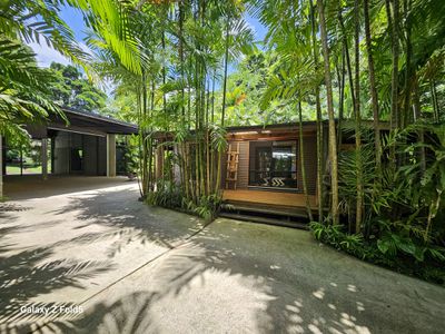 18 East Street, Bloomfield