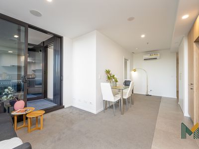 m11 / 4 Grazier Lane, Belconnen
