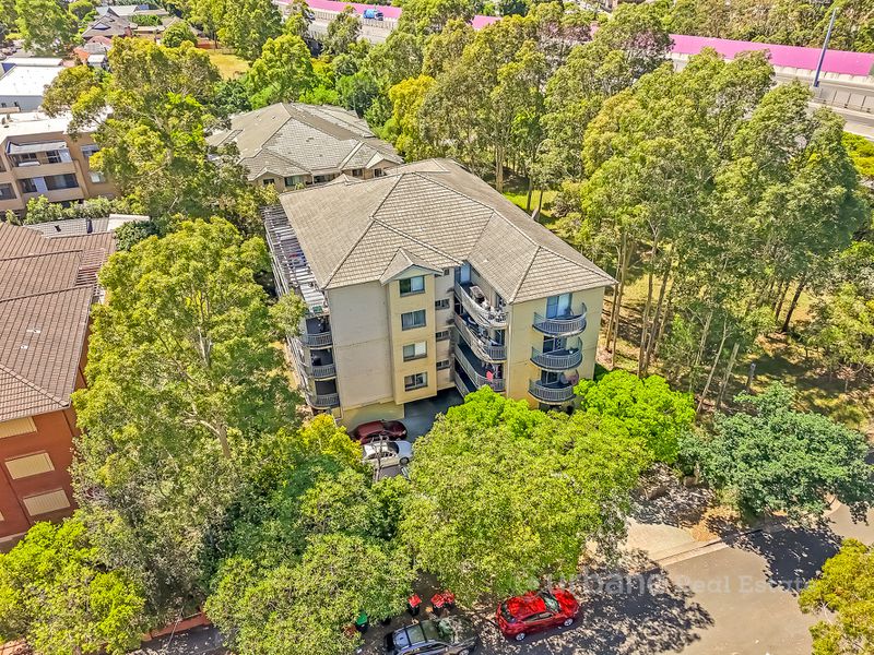 12 / 5 Wigram Street, Harris Park