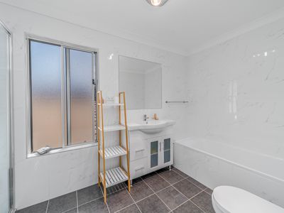 91 Dobroyd Drive, Elizabeth Hills
