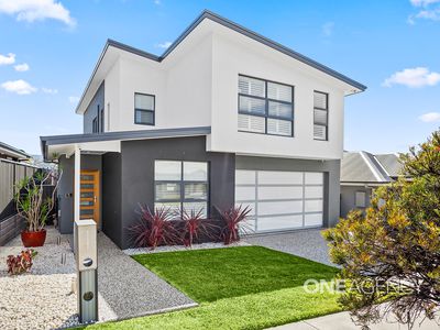 14 Coral Tree Crescent, Calderwood