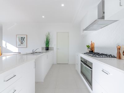 14 Shore Lane, Port Kennedy