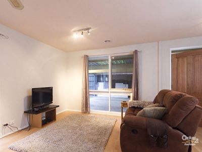 1 Mark Court, Hampton Park