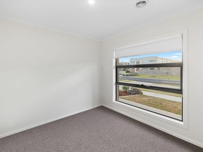 90 Welcome Parade, Wyndham Vale