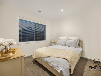 31 Kershope View, Clyde North
