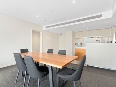 902 / 2 Oldfield Street, Burswood