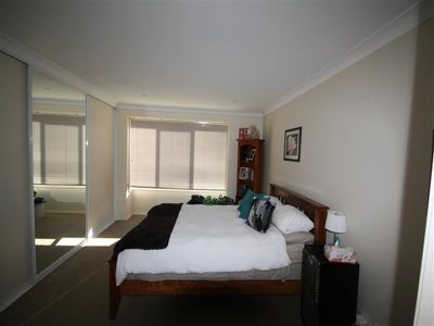 2 / 1 Moore Court, Wynyard