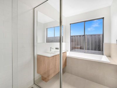 8 Docile Avenue, Clyde