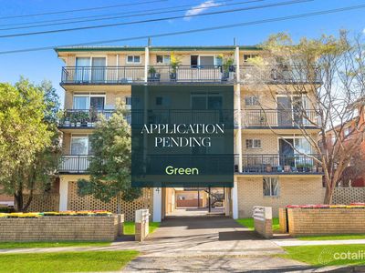 5 / 4 Bank Street, Meadowbank