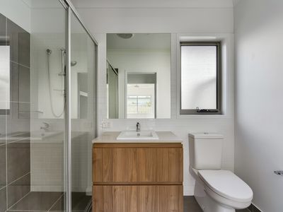 30 McConnell Esplanade, Strathpine