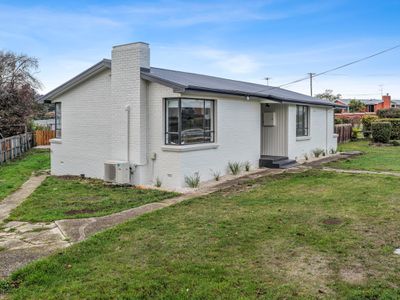 9 Trethewie Street, Ravenswood