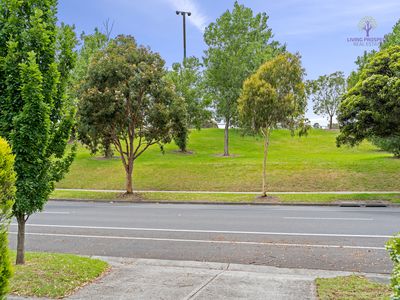 170 James Cook Drive, Endeavour Hills