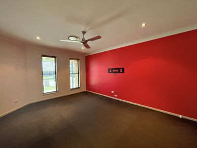 18 Langford Court, Moranbah