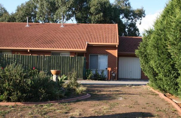 3 / 37-39 Mitford Crescent, Craigieburn