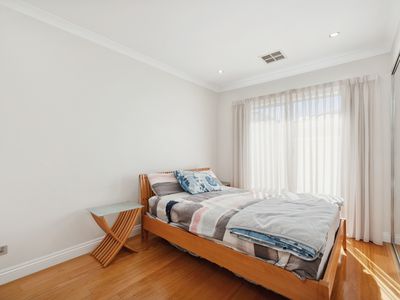 4B Vesta Crescent, Shelley
