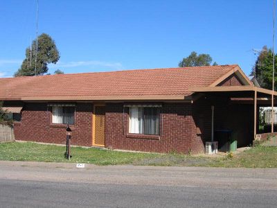 2 / 1 PINK CLIFFS ROAD, Heathcote