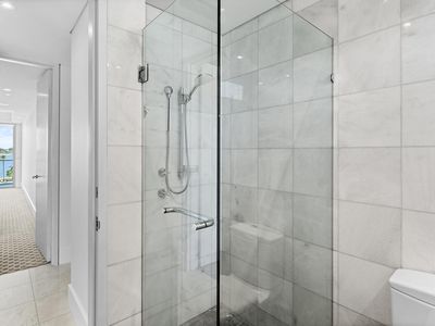 407 / 108 Terrace Road, East Perth