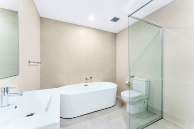 803 / 15 King Street, CAMPBELLTOWN, Campbelltown - Thumbnail 5