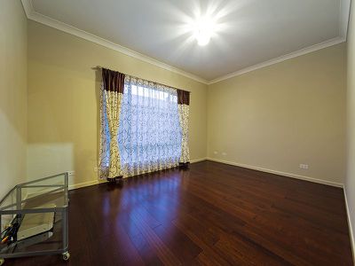 12 Bailey Street, Wakerley