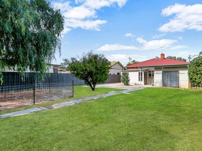 7 Pegler Street , Beverley