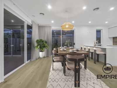 11 Kunlun Crescent, Clyde North
