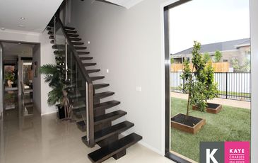 Lot 4 Grandvue Boulevard, Officer