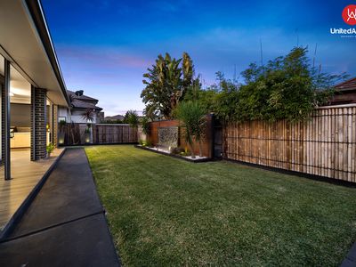 10 Newgate Boulevard, Elizabeth Hills
