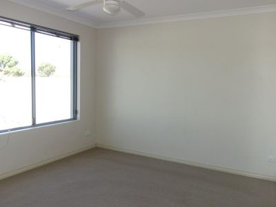 9B Gibb Crescent, Westminster
