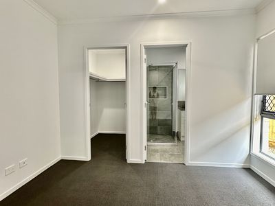 21 Curlew St, Caboolture