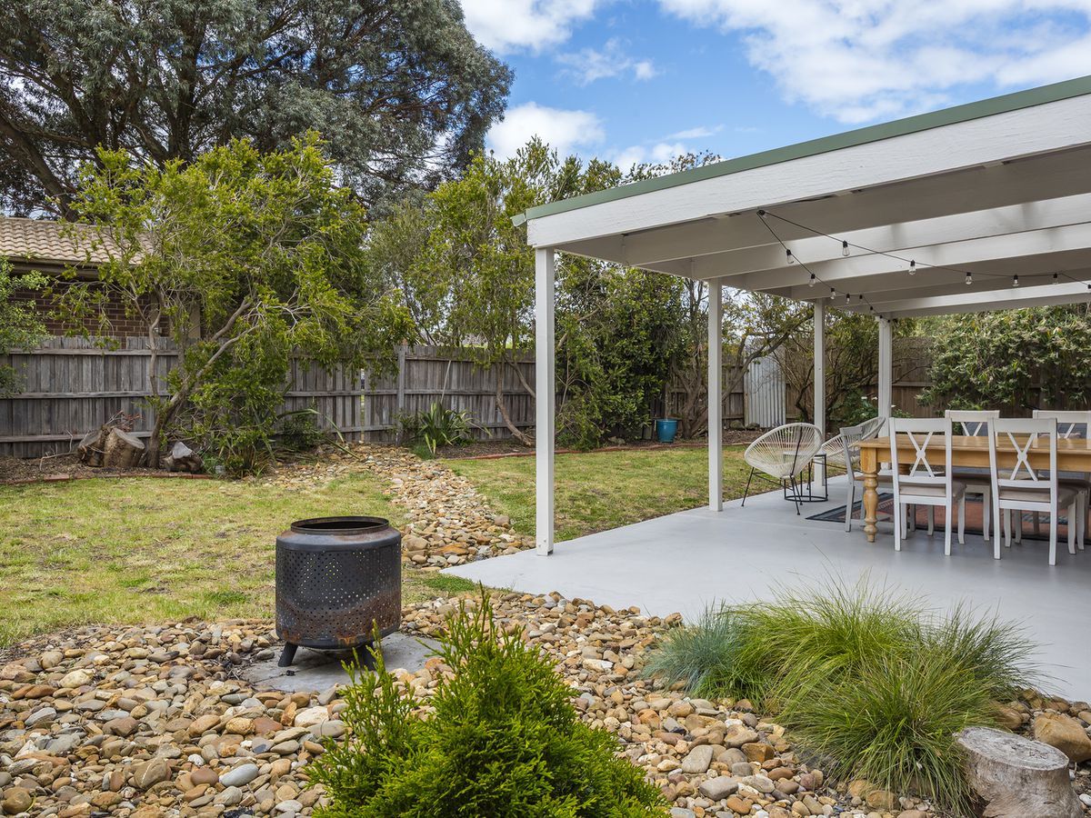 12 Mountain View Way, Gisborne