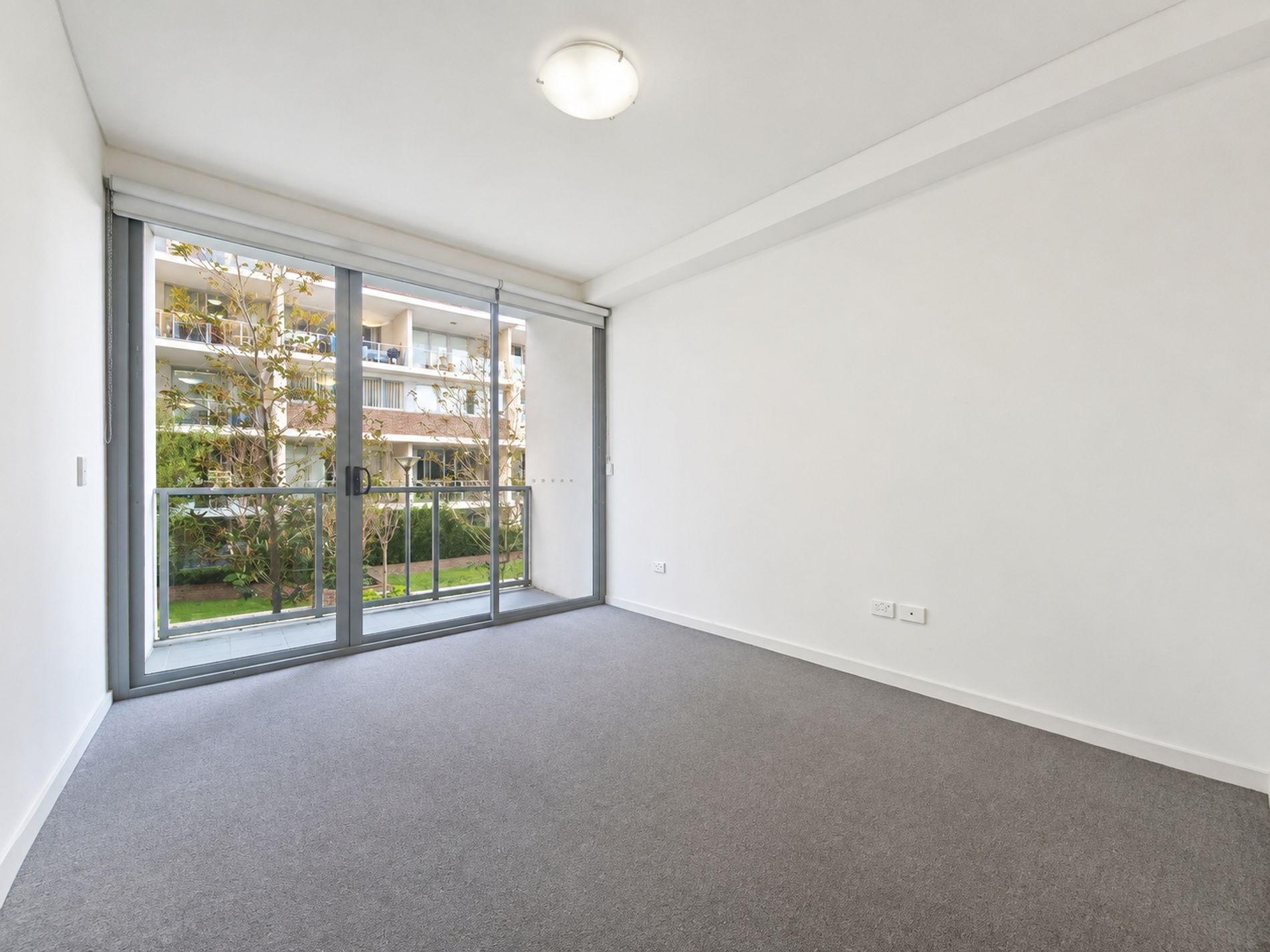 3 / 2A Brown Street, Ashfield