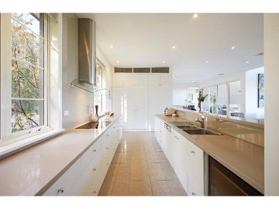 85 Douglas Road, Mount Macedon