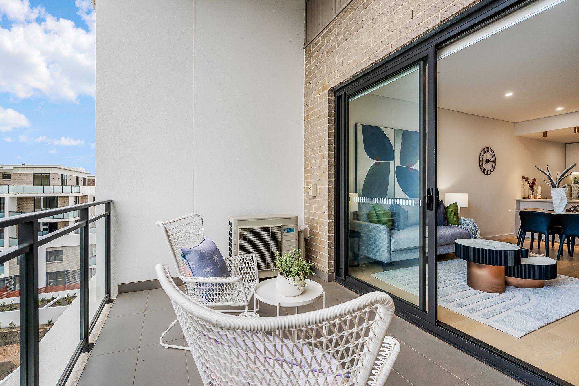 423 / 2 Gerbera Pl, Kellyville