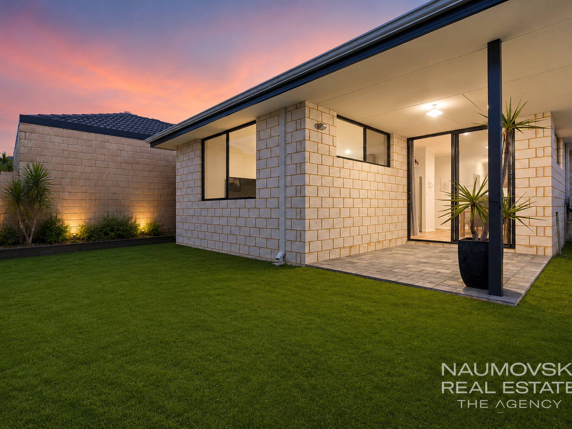 54 Salmar Way, Westminster