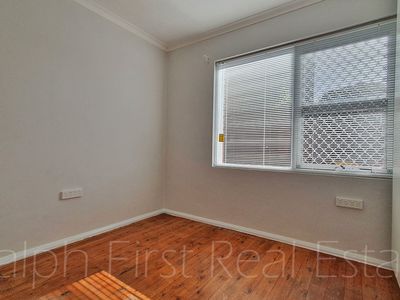 2 / 2 St Jude Crescent, Belmore