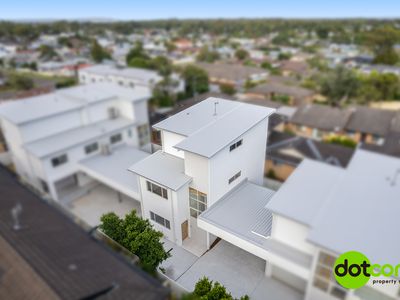 4 / 286 Main Road, Toukley