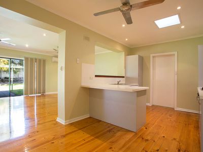 39 Far View Crescent, Ridgehaven