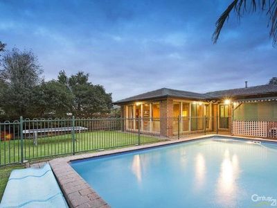 130 Oaktree Drive, Hampton Park